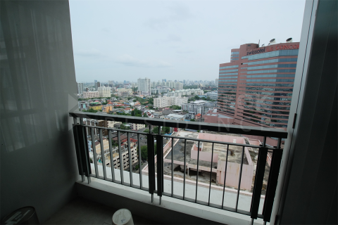 Condo à Bangkok, Thaïlande, 2 chambres № 197383 - photo 2