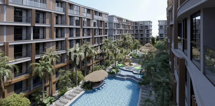 Studio dans le Condo à Bang Tao, Thaïlande  № 209621