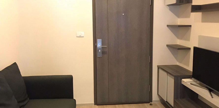 Condo à Huai Khwang, Bangkok, Thaïlande, 1 chambre № 48092