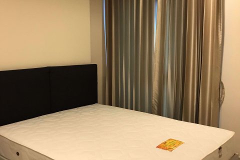 Condo à Huai Khwang, Bangkok, Thaïlande, 1 chambre № 48092 - photo 7