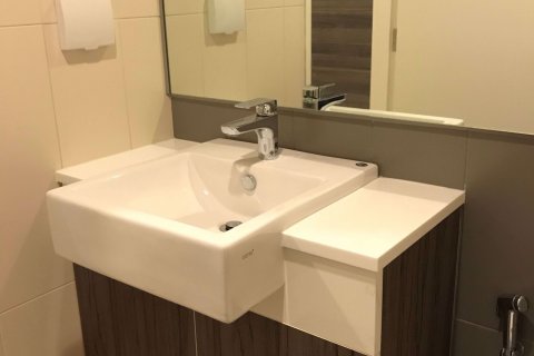 Condo à Huai Khwang, Bangkok, Thaïlande, 1 chambre № 48092 - photo 8