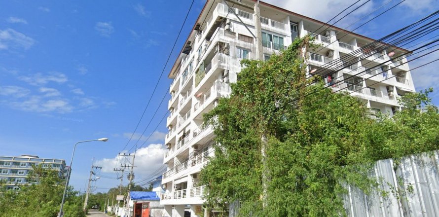 Hors-plan Beach and Mountain Condominium à Pattaya, Thaïlande № 68199
