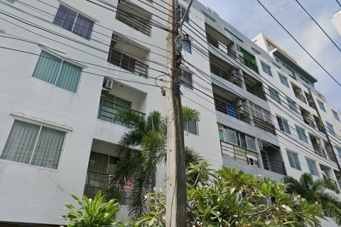 Off-Plan Jomtien Beach Mountain 6 in Pattaya, Thailand № 68197 - Foto 4