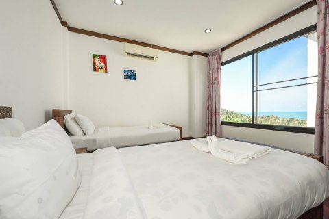 Chalet de 5 dormitorios en Ko Samui, Tailandia № 180136 - foto 13