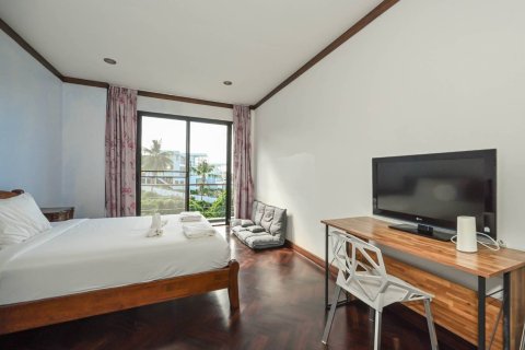 Chalet de 5 dormitorios en Ko Samui, Tailandia № 180136 - foto 11