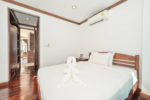 Chalet de 5 dormitorios en Ko Samui, Tailandia № 180136 - foto 6