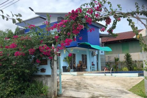 Adosado de 4 dormitorios en Ko Samui, Tailandia № 180131