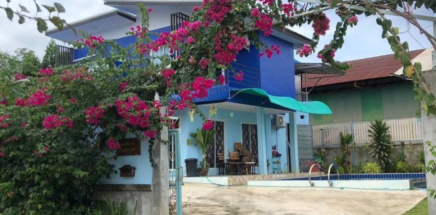 Adosado de 4 dormitorios en Ko Samui, Tailandia № 180131