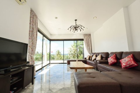 Chalet de 4 dormitorios en Ko Samui, Tailandia № 180135 - foto 4