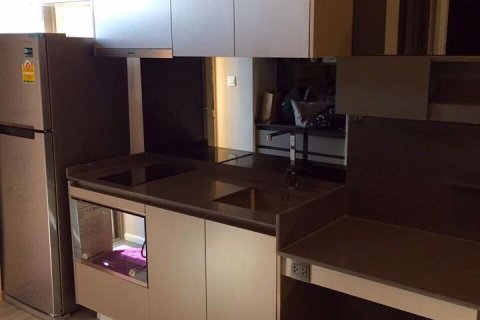 Condominio de 1 dormitorio en Khlong Toei, Bangkok, Tailandia № 47838 - foto 5