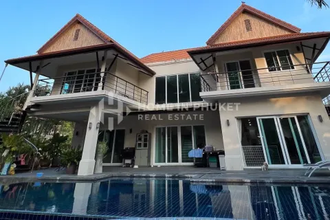 Haus in Phuket, Thailand 5 Schlafzimmer № 158807 - Foto 2