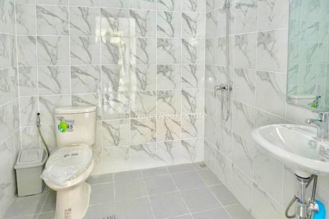 Casa de 12 dormitorios en Pattaya, Tailandia № 116988 - foto 19