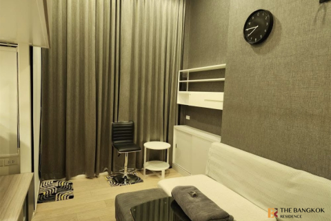 Condominio de 1 dormitorio en Bangkok, Tailandia № 187388 - foto 4
