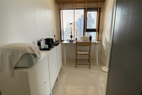 Condominio de 2 dormitorios en Bangkok, Tailandia № 187673 - foto 5