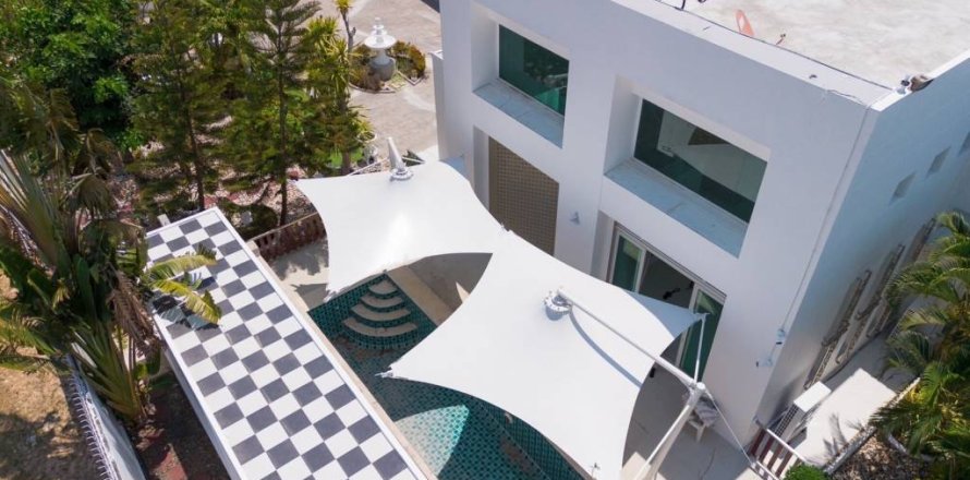 Chalet de 4 dormitorios en Hua Hin, Tailandia № 173020
