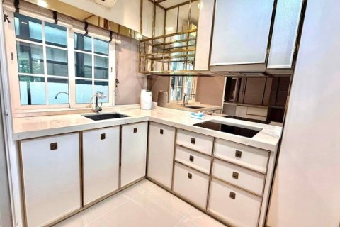 Casa de 3 dormitorios en Bangkok, Tailandia № 173019 - foto 6