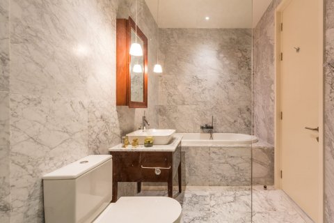 Eigentumswohnung in Bangkok, Thailand, 1 Schlafzimmer  № 143306 - Foto 13
