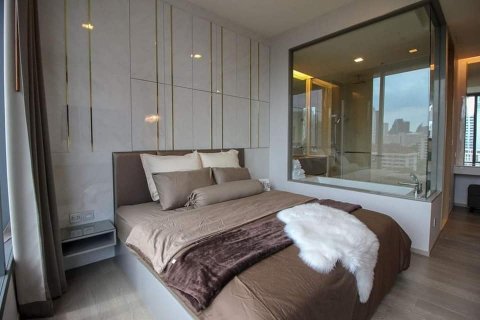 Condominio de 1 dormitorio en Bangkok, Tailandia № 143307 - foto 12