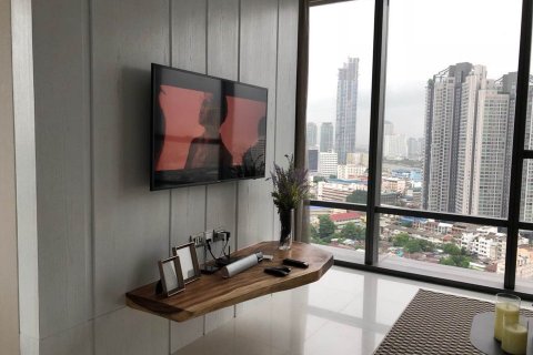 Condominio de 2 dormitorios en Sathon, Bangkok, Tailandia № 143309
