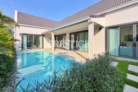 Haus in Pattaya, Thailand 3 Schlafzimmer № 197764