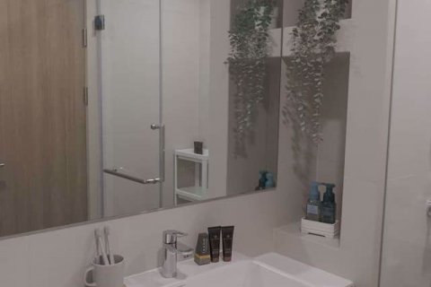 Condo in Khlong Toei, Bangkok, Thailand, 1 bedroom № 48098 - photo 4