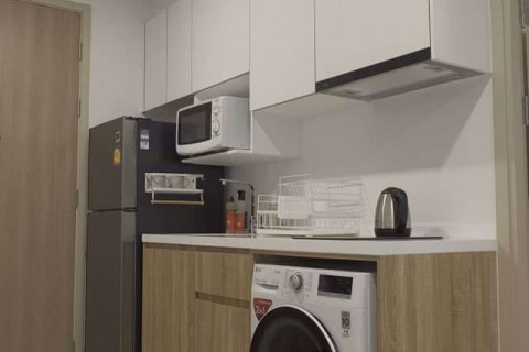 Condo in Khlong Toei, Bangkok, Thailand, 1 bedroom № 48098 - photo 5