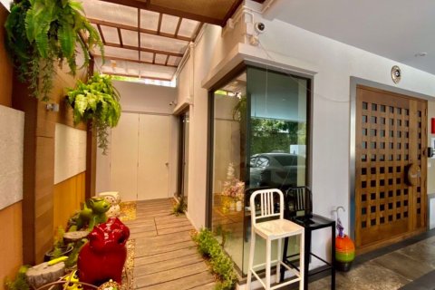 Casa de 6 dormitorios en Yan Nawa, Bangkok, Tailandia № 48101 - foto 7
