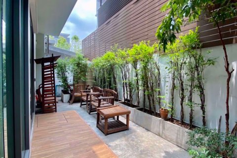 Casa de 6 dormitorios en Yan Nawa, Bangkok, Tailandia № 48101 - foto 3