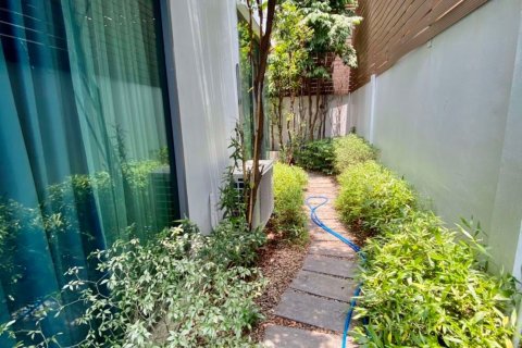 Casa de 6 dormitorios en Yan Nawa, Bangkok, Tailandia № 48101 - foto 4