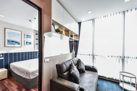 Condominio de 1 dormitorio en Bangkok, Tailandia № 185196 - foto 8