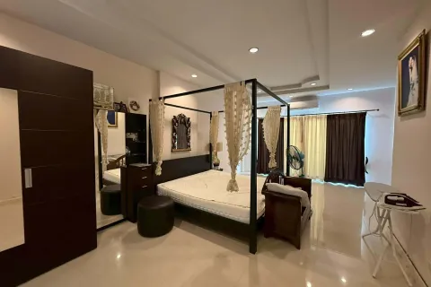 Chalet de 3 dormitorios en Hua Hin, Tailandia № 167307 - foto 4