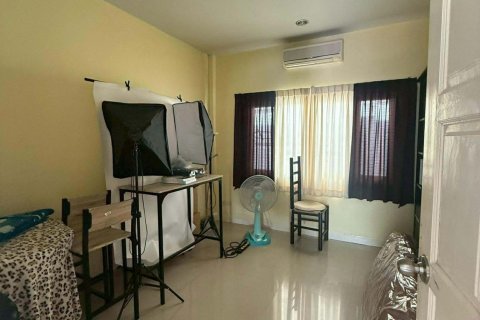 Chalet de 3 dormitorios en Hua Hin, Tailandia № 167307 - foto 11