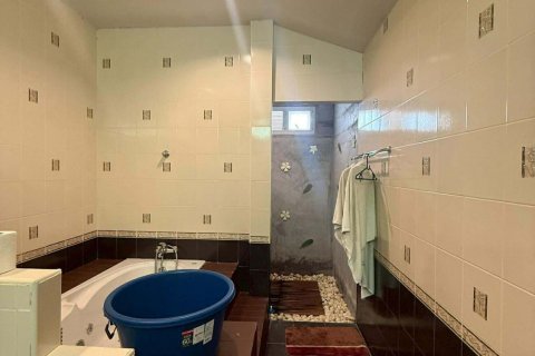 Chalet de 3 dormitorios en Hua Hin, Tailandia № 167307 - foto 7