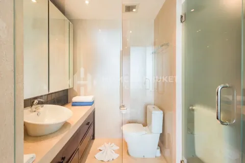 Condominio de 2 dormitorios en Phuket, Tailandia № 153920 - foto 11
