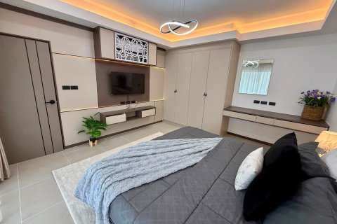 Apartamento de 3 habitaciones en Pattaya, Tailandia № 222783 - foto 9