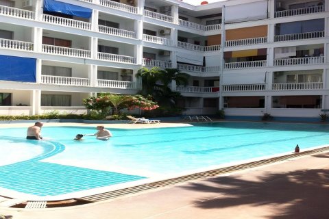 Apartamento de 3 habitaciones en Pattaya, Tailandia № 222783 - foto 15