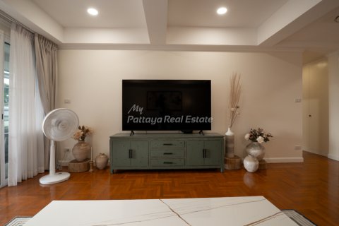 Condominio de 3 dormitorios en Bang Lamung, Tailandia № 152447 - foto 4