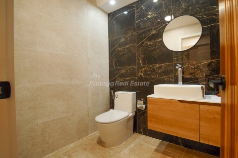 Condominio de 3 dormitorios en Bang Lamung, Tailandia № 152447 - foto 9