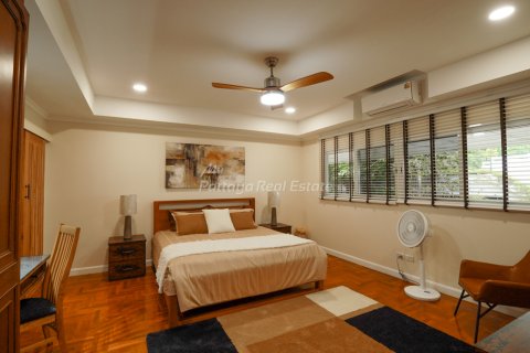 Condominio de 3 dormitorios en Bang Lamung, Tailandia № 152447 - foto 10