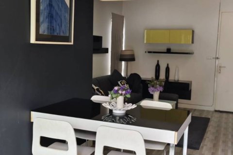 Condo à Chatuchak, Bangkok, Thaïlande, 2 chambres  № 144650 - photo 4