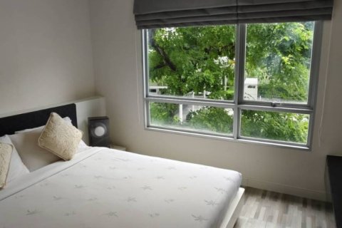 Condo à Chatuchak, Bangkok, Thaïlande, 2 chambres  № 144650 - photo 6