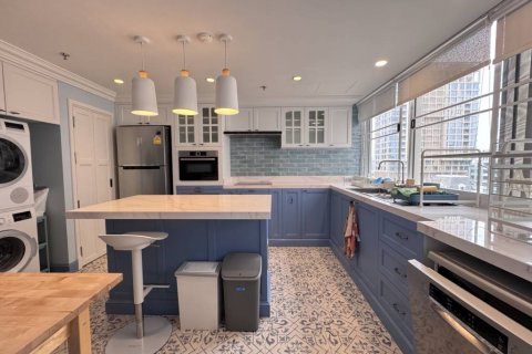 Condominio de 3 dormitorios en Bangkok, Tailandia № 144651 - foto 8