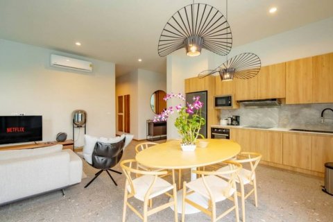 Chalet de 4 dormitorios en Phuket, Tailandia № 144655 - foto 5