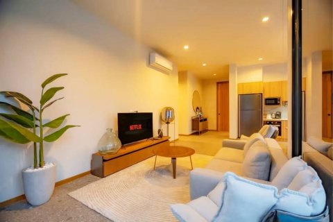 Chalet de 4 dormitorios en Phuket, Tailandia № 144655 - foto 3