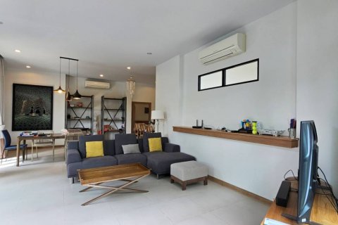 Chalet de 3 dormitorios en Phuket, Tailandia № 144656 - foto 6