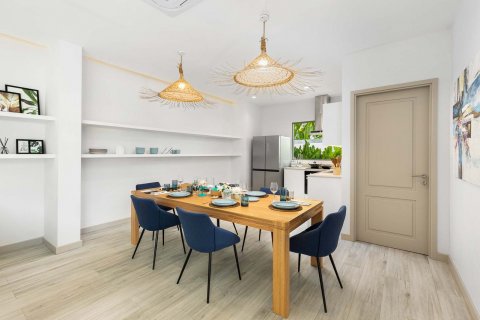 Haus in Phuket, Thailand 4 Schlafzimmer № 68491 - Foto 6