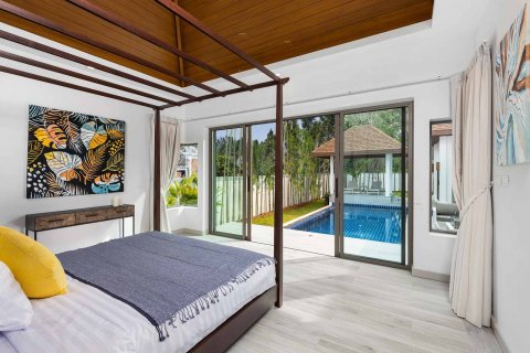 Haus in Phuket, Thailand 4 Schlafzimmer № 68491 - Foto 14
