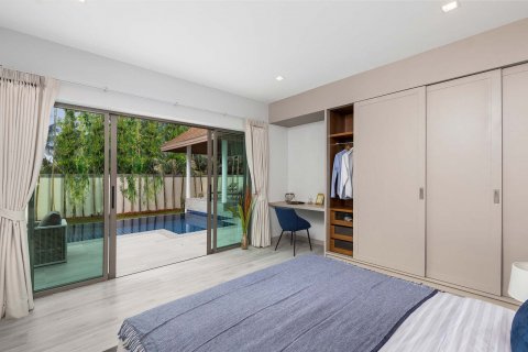 Haus in Phuket, Thailand 4 Schlafzimmer № 68491 - Foto 11