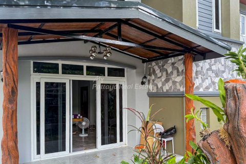 House in Bang Lamung, Thailand 6 bedrooms № 171307 - photo 14