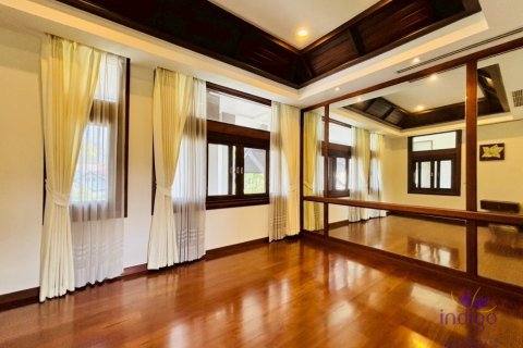 Casa de 6 dormitorios en Chiang Mai, Tailandia № 171308 - foto 23